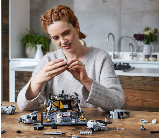 LEGO Creator 10266 Lądownik księżycowy Apollo 11 NASA - 504831 - zdjęcie 9